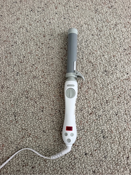Beachwaver Other - Beachwaver S1.25 Rotating Curling Iron 1.25”